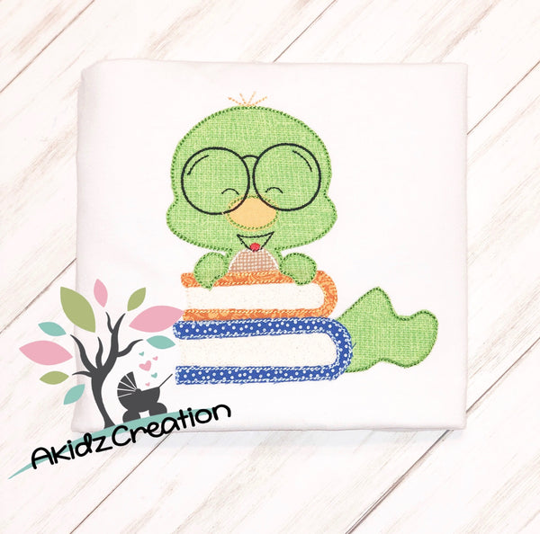 bookworm embroidery design, worm embroidery design, books embroidery design, worm design, school embroidery design, back to school embroidery design