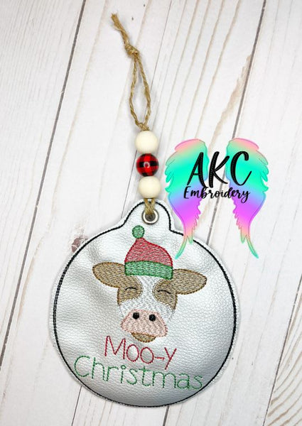 ith ornament embroidery design, in the hoop embroidery design, in the hoop cow ornament embroidery design, mooy christmas embroidery design, christmas embroidery design, cow embroidery design