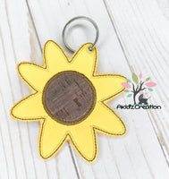 in the hoop sunflower tag embroidery design, sunflower embroidery design, backpack tag embroidery design, sunflower embroidery design, sunflower key chain embroidery design