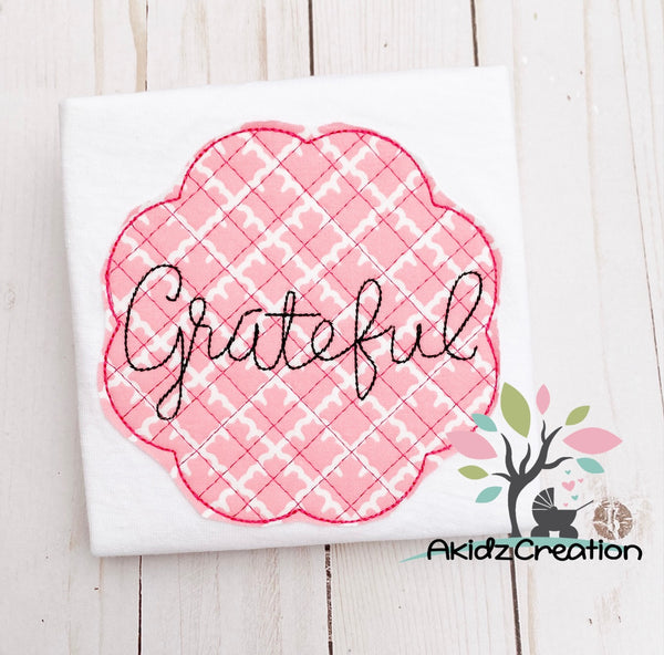 scalloped grateful quilt block embroidery, quilted block embroidery design, scalloped frame embroidery design, grateful embroidery design, kitchen towel saying embroidery design